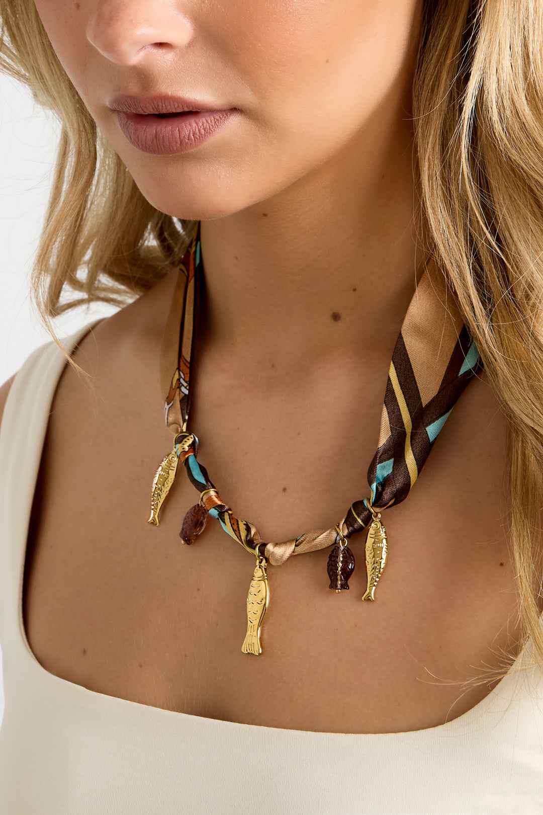 Collares largos de acero inoxidable con diseño de pez, serie romántica informal para uso diario, joyería para mujer